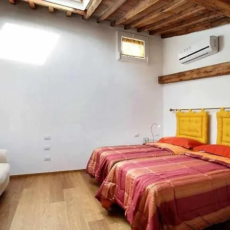 شقة In Via Giuseppe Verdi *